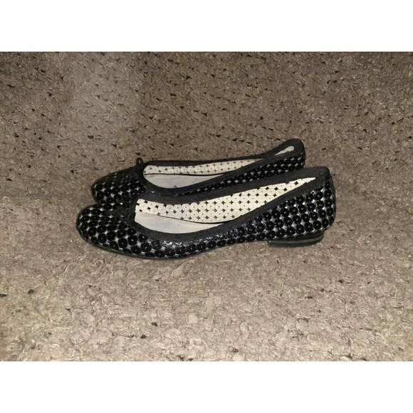 GERARD DAREL-Black Patent Leather Perforated Ballet Flats-Sz 39-Very Good - Picture 2 of 7
